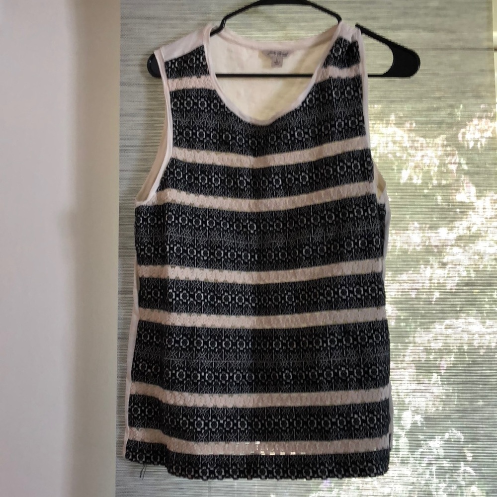 Sleeveless Shirt